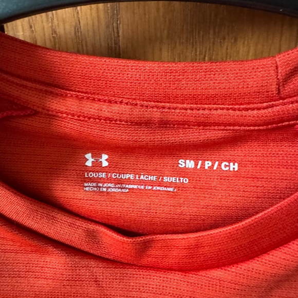 Under Armour Athletic Shirt Size Small - Picture 3 of 4